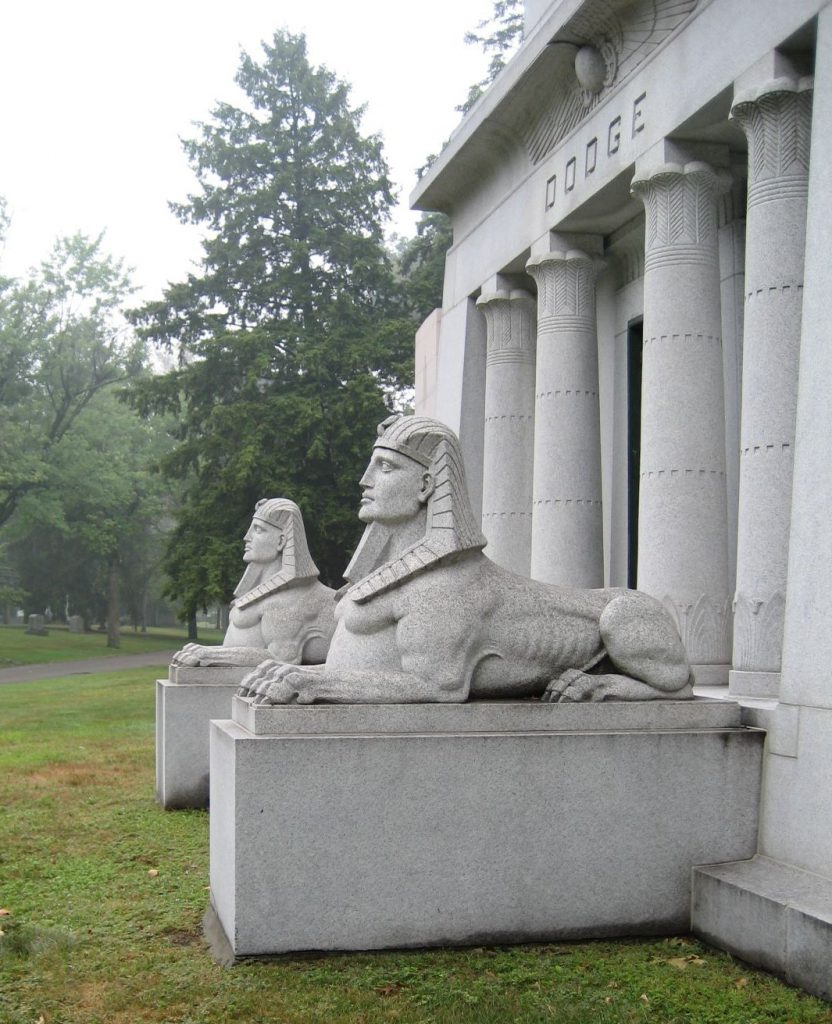 Dodge Brothers Mausoleum, Sphinx
