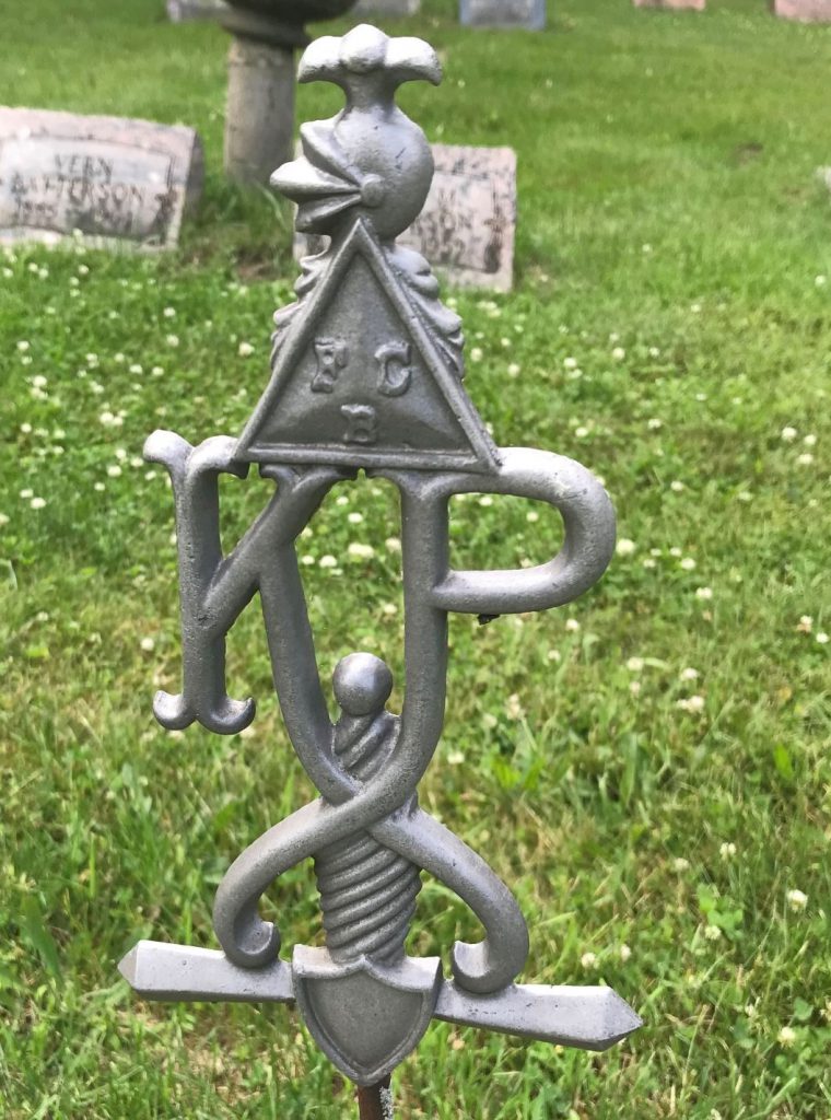 Cemetery Symbolism Knights of Pythias (KofP), (KP), (FCB)