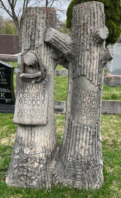 Tree Stone, Greenhill Cemetery, tree-stump stone, treestone
